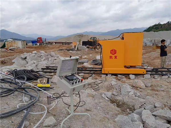 長沙凱發超硬材料科技有限公司,長沙礦山石材開采設備銷售,長沙金剛石繩鋸機銷售,金剛石串珠繩生產銷售，水平鉆機生產銷售